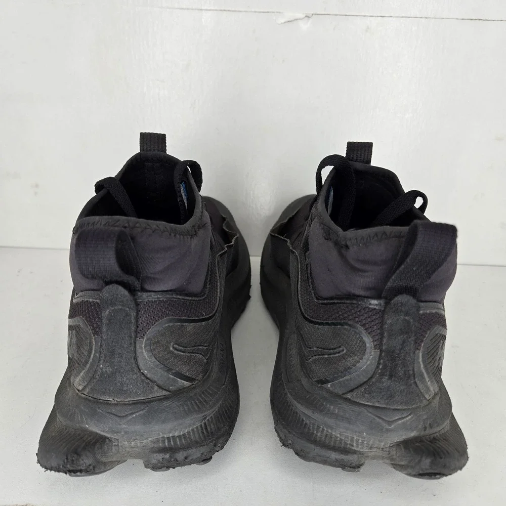 Hoka One One brand them